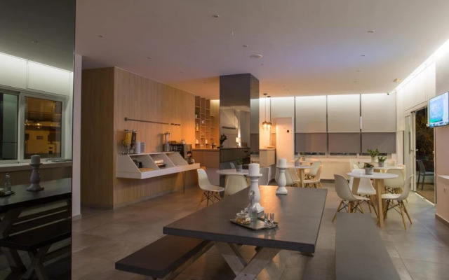 Theofilos City Hotel