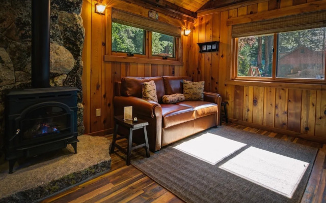 Cedar Glen Lodge