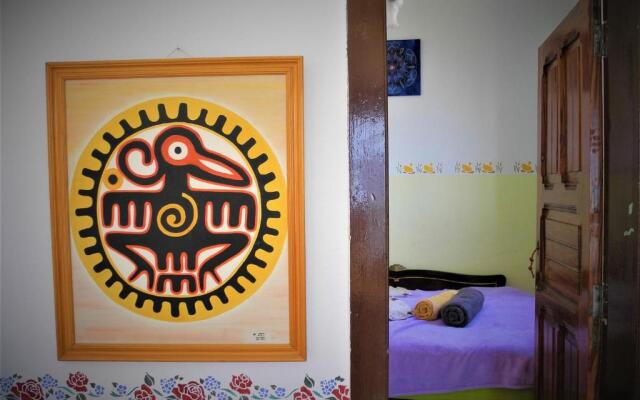 Camino Art House