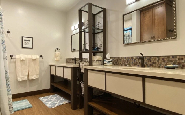 Fl361 Lost Loon Lake Luxury Apartment