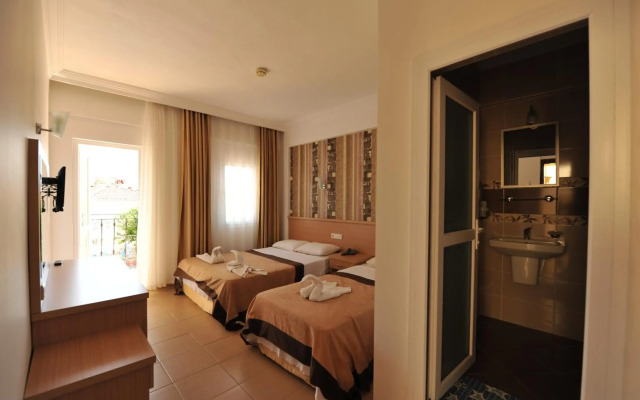 Taner Otel