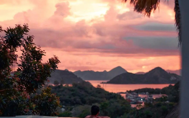 Mohini Komodo Resort
