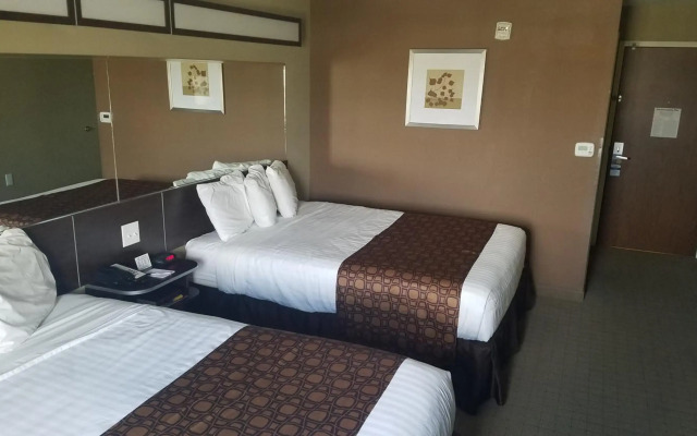 Microtel Inn & Suites by Wyndham Shelbyville