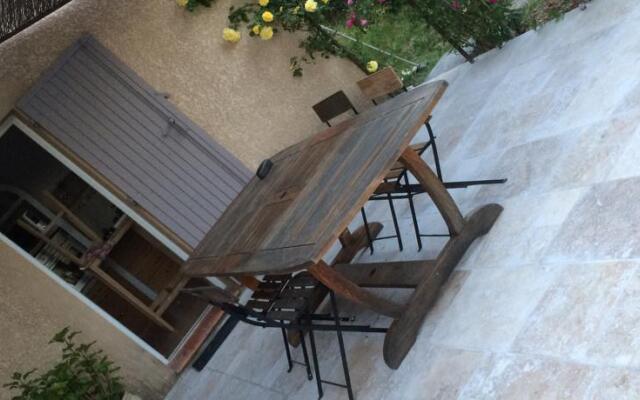 Chez Nous