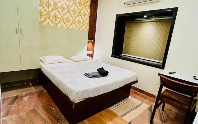Sarai Inn