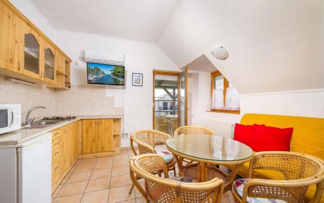 Apartment in Balatonmariafürdo 40858