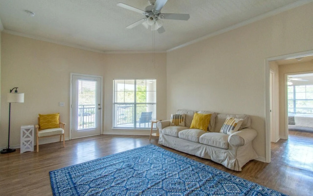 Superb Location & Luxury Amenities