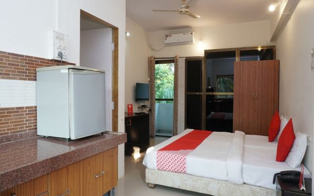 OYO 24986 Flagship Hotel Western Resort
