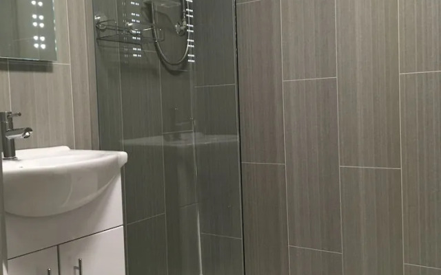 Mode Old School House