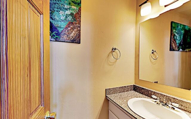 Roomy 3112 - 3 Br Townhouse