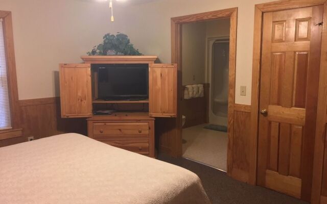 Cherry Blossom 11 - Three Bedroom Chalet
