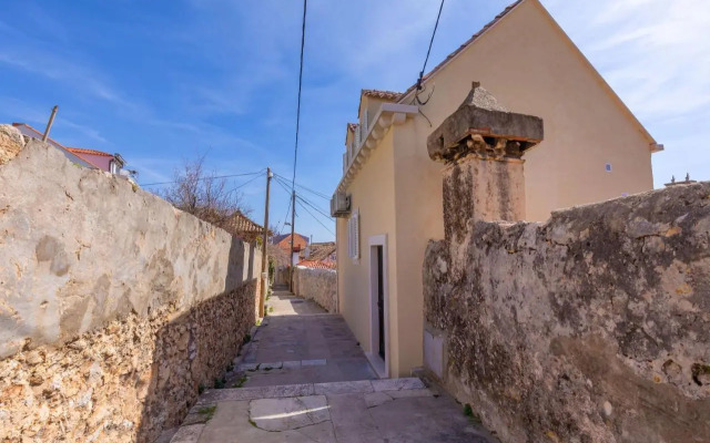 Stunning holiday house in the Old town by Irundo