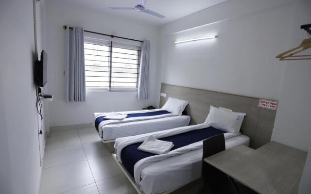 Hotel Gurudev Residency