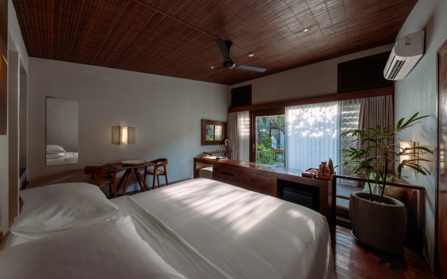 Hotel Komune and Beach Club Bali — 4-star hotel in Blahbatuh