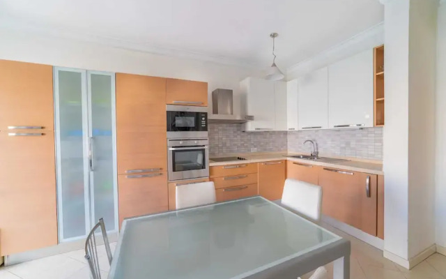 Superb Views of Spinola Bay in Heart of St.julians