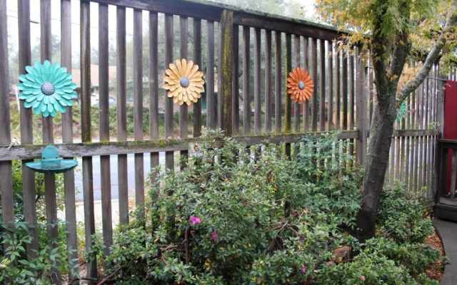 The Bonnie Inn Unit 2