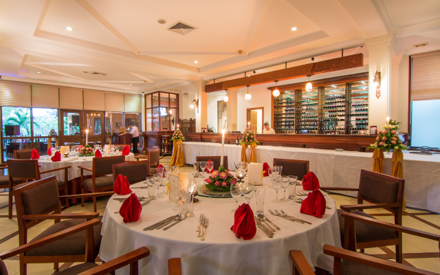 Angkor Palace Resort & Spa