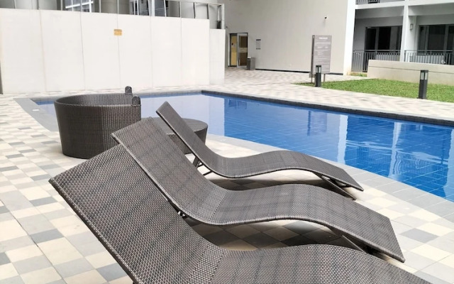 Shore2 Residences Tower2