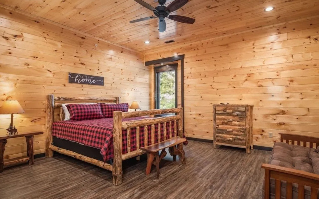 Greystone Pointe Lodge 15 Bedroom Residence by Redawning