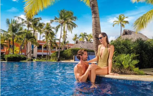 Club Premium Deluxe At Barcelo