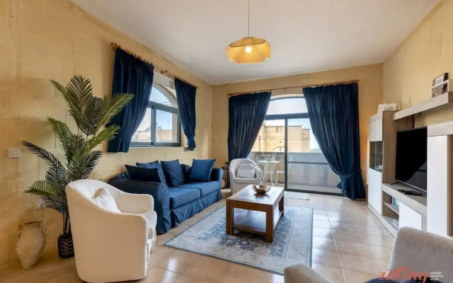 Pet Friendly Penthouse Rooftop Jacuzzi With Views