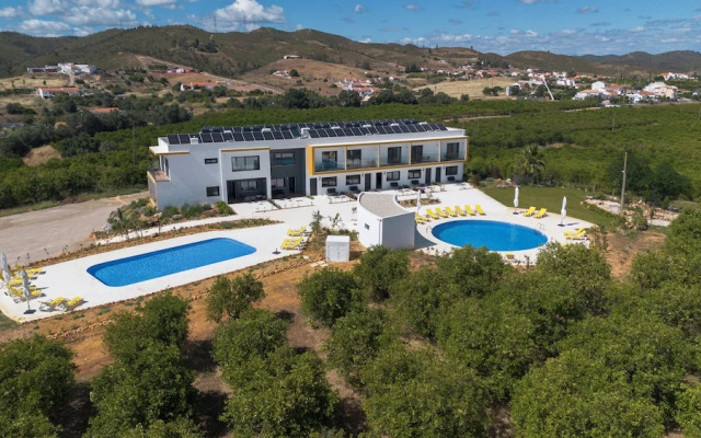 Orange Grove Residence