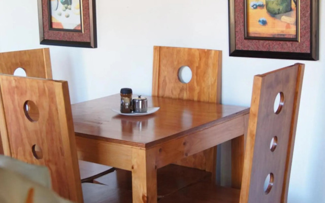 Economy Hostel Tierra Noble Bed and Breakfast