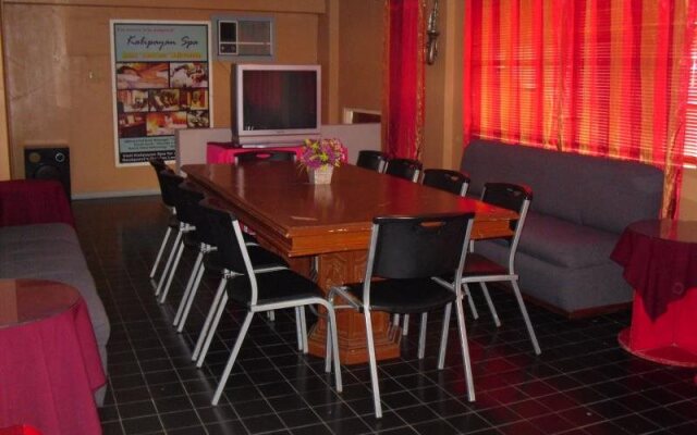 Rockpoint Hotspring Resort Hotel & Spa