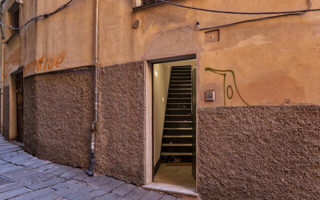 Vegetti Twins Apartment B by Wonderful Italy