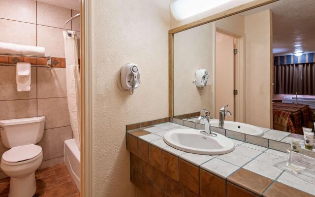 Best Western Kokopelli Lodge