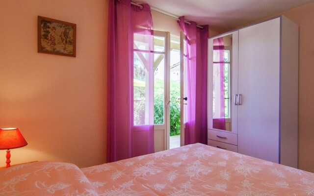 Modern Chalet in Neuvic with Private Swimming Pool