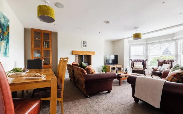 Red Lea Apartments