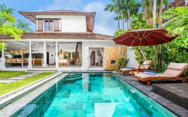 Villa London - 4BDR quiet, pool, prime location – Pool – Kuta