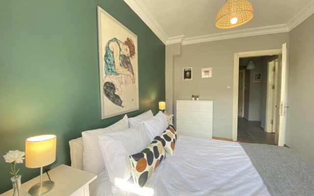 Lovely Flat with Central Location in Fatih