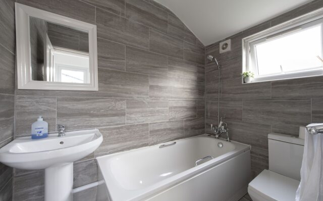 Fortified Home - Near Rochester Castle