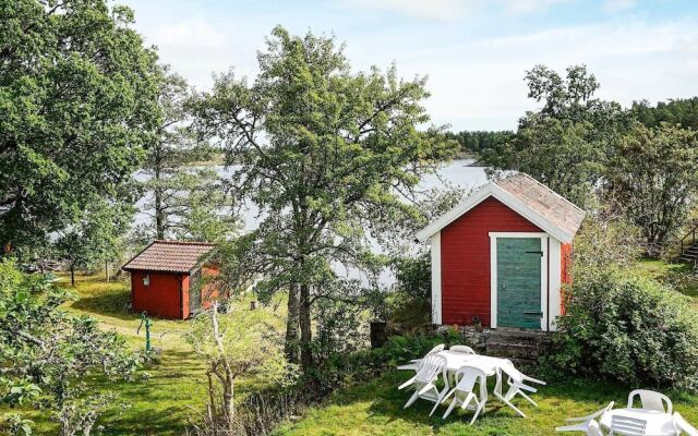 8 Person Holiday Home in Valdemarsvik