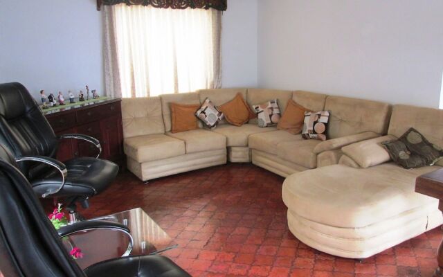 Villa Suit Emanuel