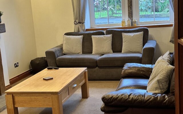 Lovely 3-bed House in Holmfirth