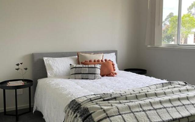 Stones Throw Hunter Valley 3mins to Cellar Doors