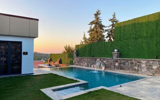 Costalinn Premium Cesme +12