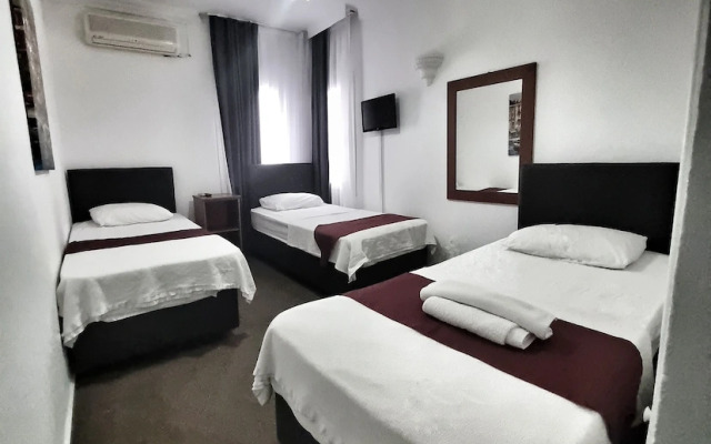 Bodrum Kumsal Pansi̇yon