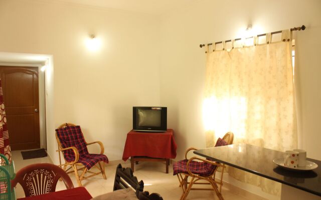 OYO 9277 Studios Near Candolim Beach