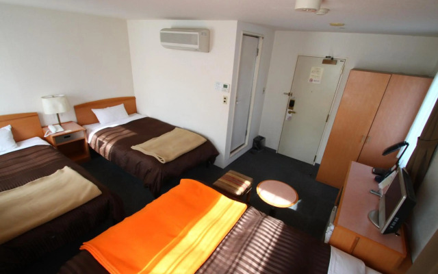 Sakura Hotel Hatagaya
