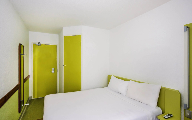 Ibis Budget St Peters – Guest Rooms – Sydney