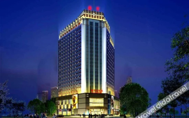Yichang Guomao Hotel