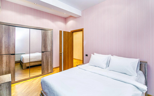 Zarifa Aliyeva str. 28 M63 Daire