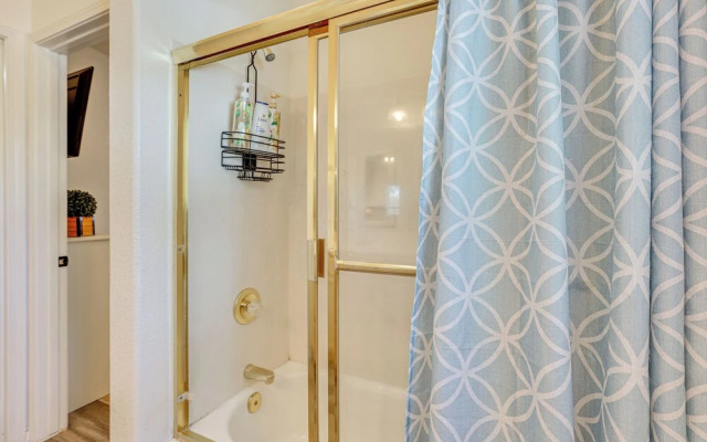 Hike & Golf: Family Home w/ Deck in Payson!