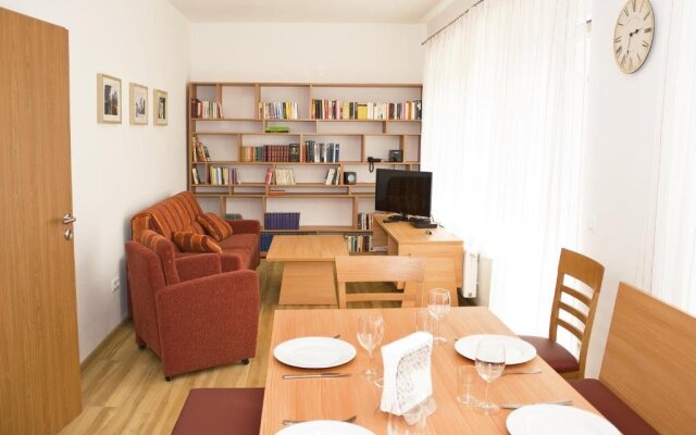 Apartmenthaus Nina