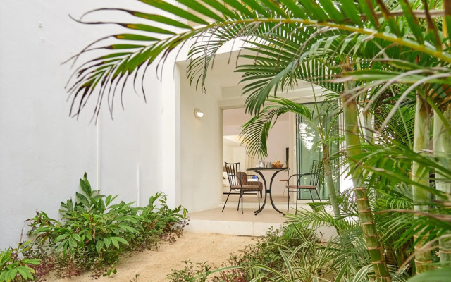 Le Beachclub Serviced Apartments and Villas