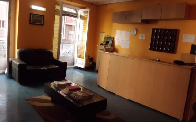Hostal Lima